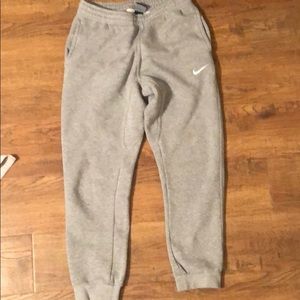 Nike tapered sweatpants